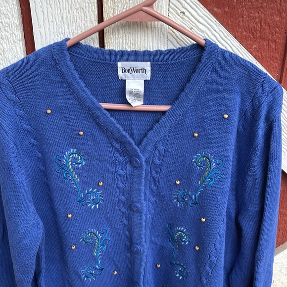 Bon Worth Blue Button Front Cardigan Sweater Embroidered Scalloped Trim Beads M - Picture 3 of 16